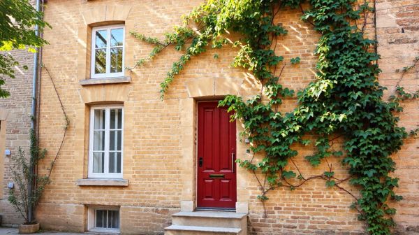 Optimisez l'efficacité énergétique avec l'isolation thermique extérieure à Senlis
